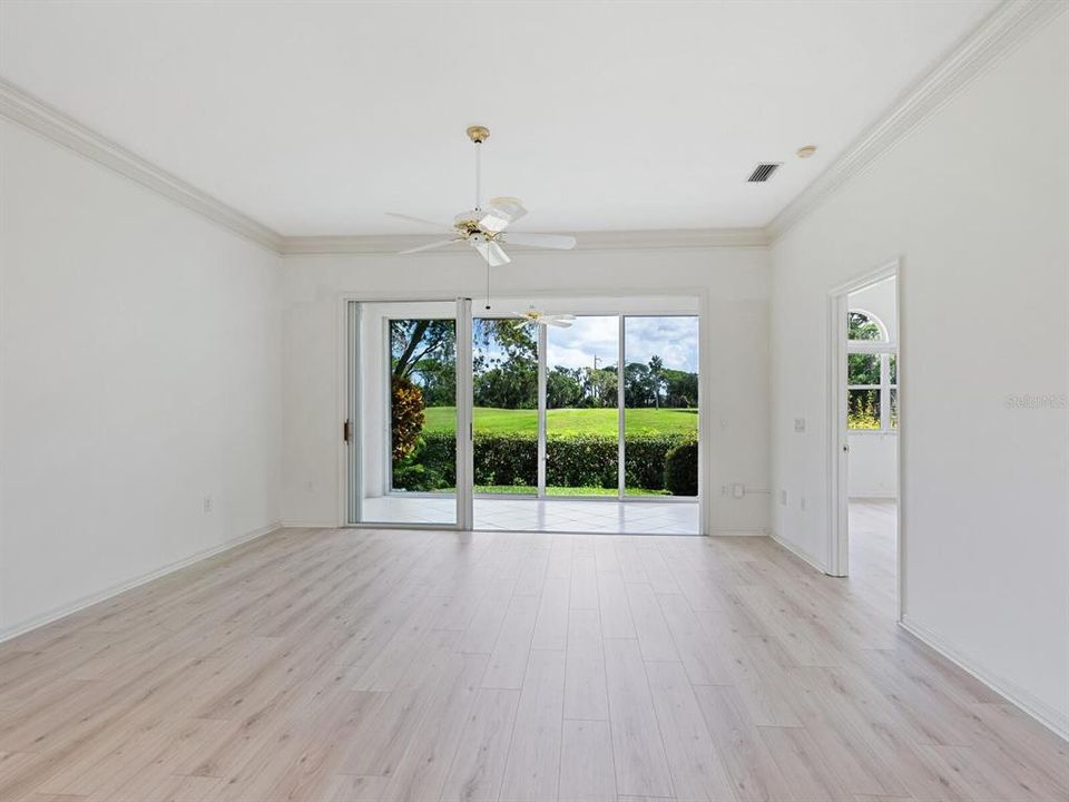 Active With Contract: $350,000 (2 beds, 2 baths, 1513 Square Feet)