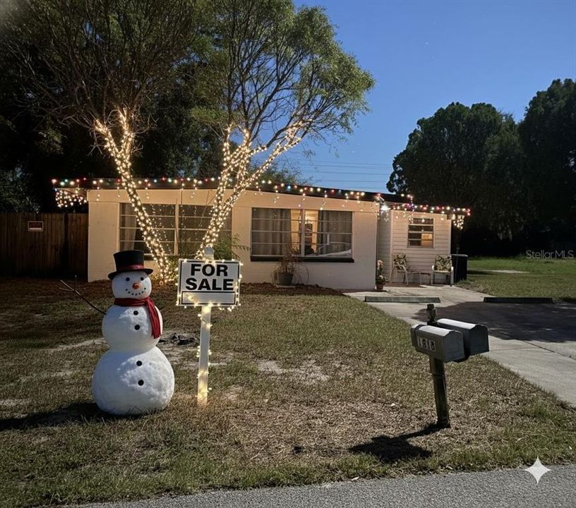 For Sale: $375,000 (6 beds, 0 baths, 1527 Square Feet)