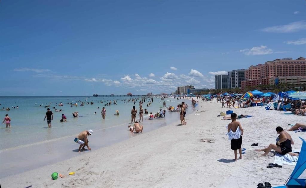 For Sale: $375,000 (6 beds, 0 baths, 1527 Square Feet)