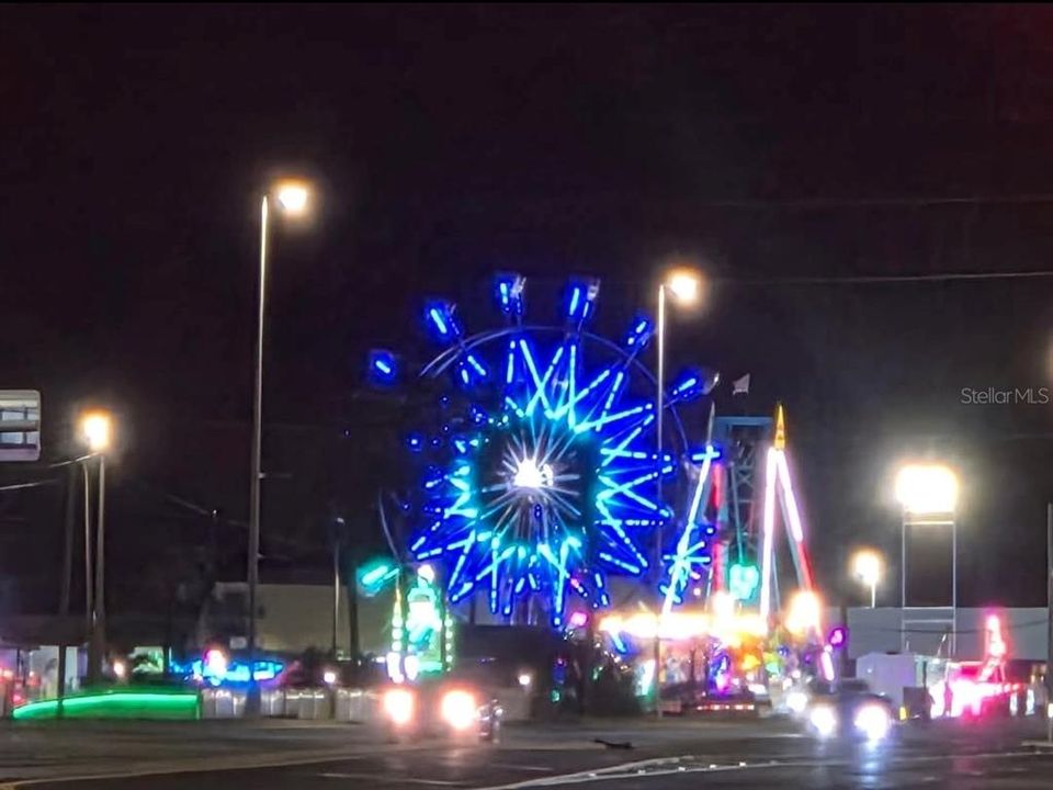 For Sale: $375,000 (6 beds, 0 baths, 1527 Square Feet)