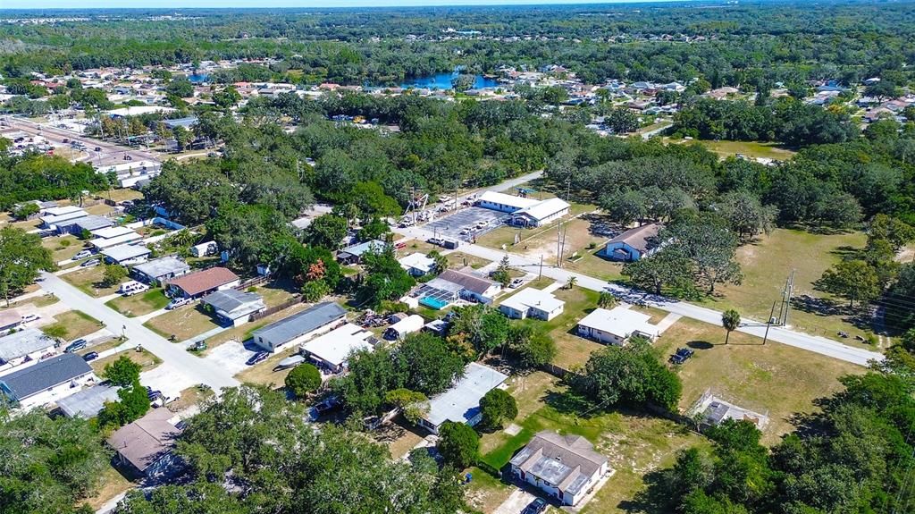 For Sale: $375,000 (6 beds, 0 baths, 1527 Square Feet)