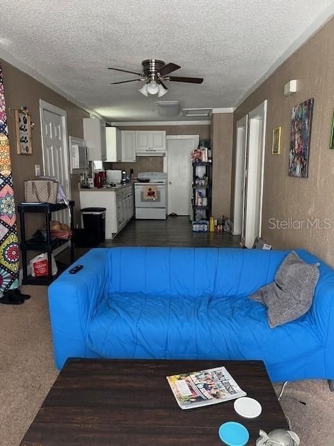 Active With Contract: $239,900 (4 beds, 0 baths, 1448 Square Feet)