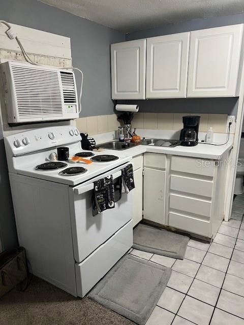 Active With Contract: $239,900 (4 beds, 0 baths, 1448 Square Feet)