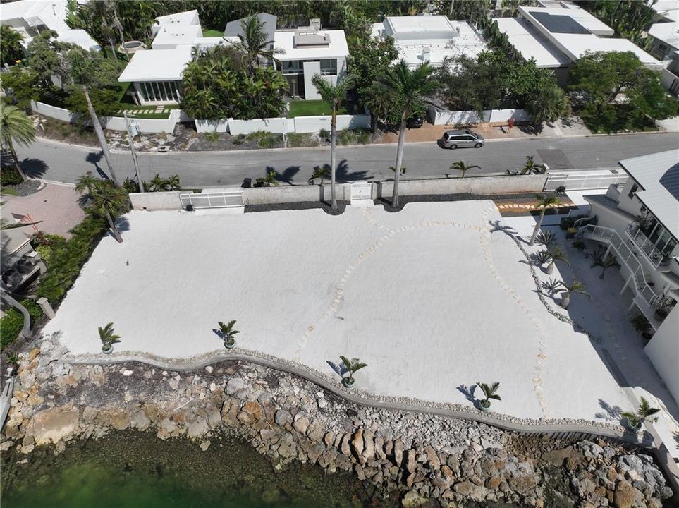 For Sale: $11,000,000 (0.27 acres)