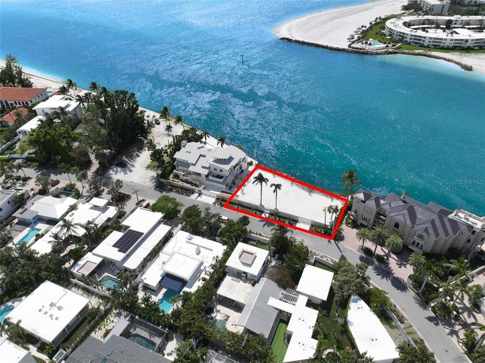 For Sale: $11,000,000 (0.27 acres)