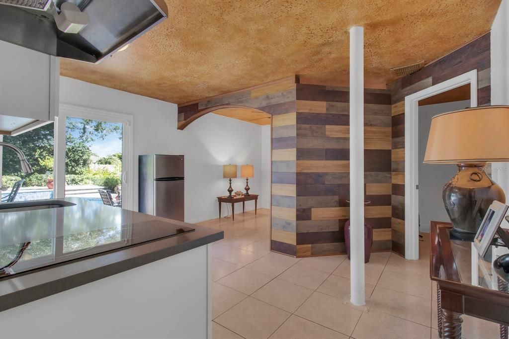 На продажу: $749,900 (4 спален, 3 ванн, 2706 Квадратных фут)