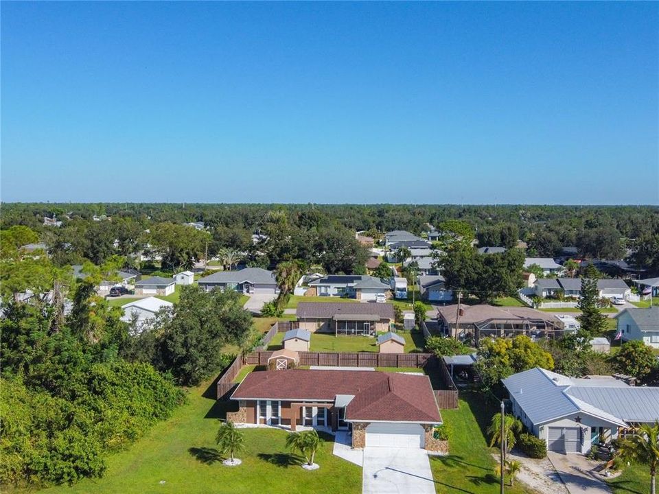 Active With Contract: $320,000 (3 beds, 2 baths, 1428 Square Feet)