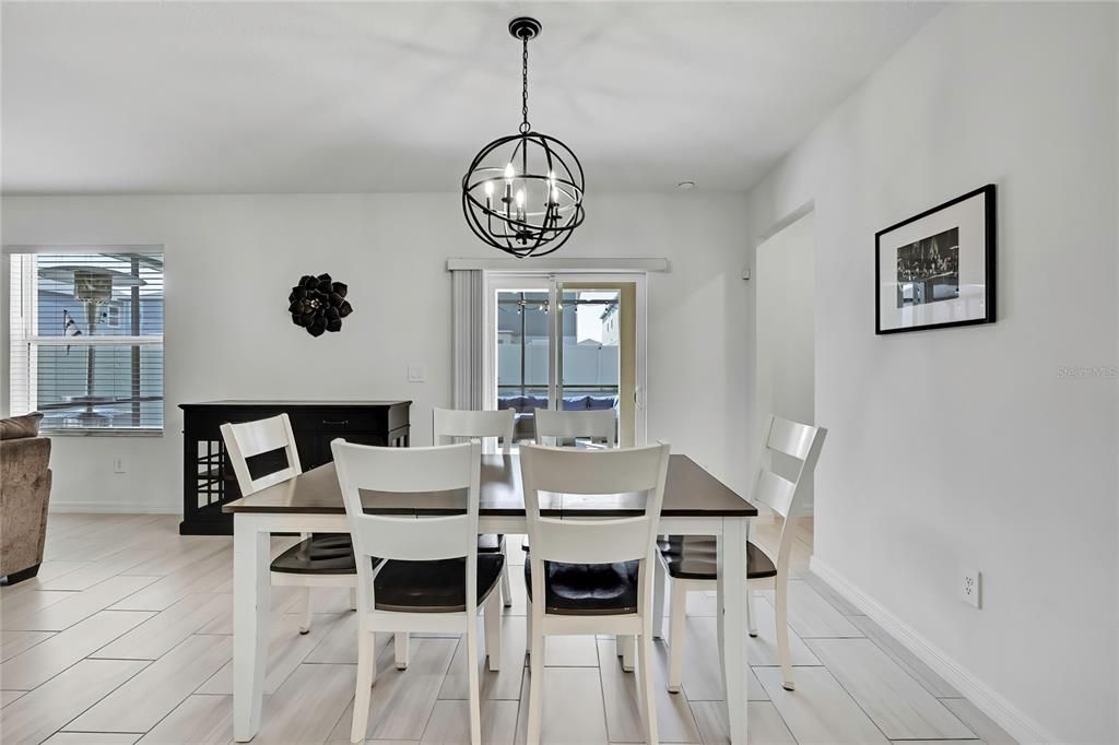 En Venta: $479,900 (6 camas, 3 baños, 3092 Pies cuadrados)