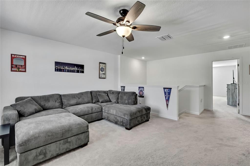 En Venta: $479,900 (6 camas, 3 baños, 3092 Pies cuadrados)