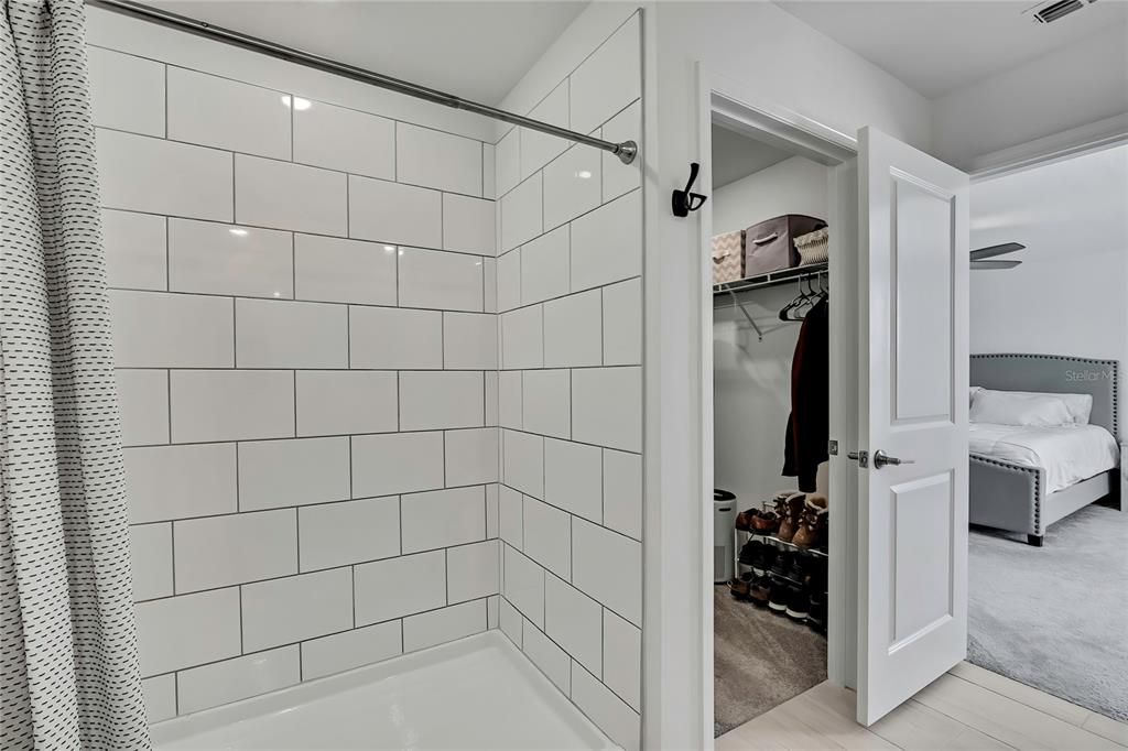 En Venta: $479,900 (6 camas, 3 baños, 3092 Pies cuadrados)