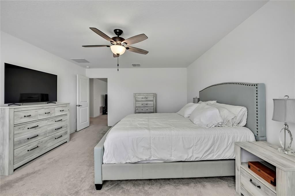 En Venta: $479,900 (6 camas, 3 baños, 3092 Pies cuadrados)