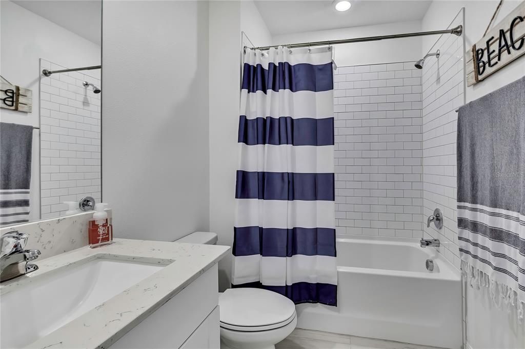 En Venta: $479,900 (6 camas, 3 baños, 3092 Pies cuadrados)