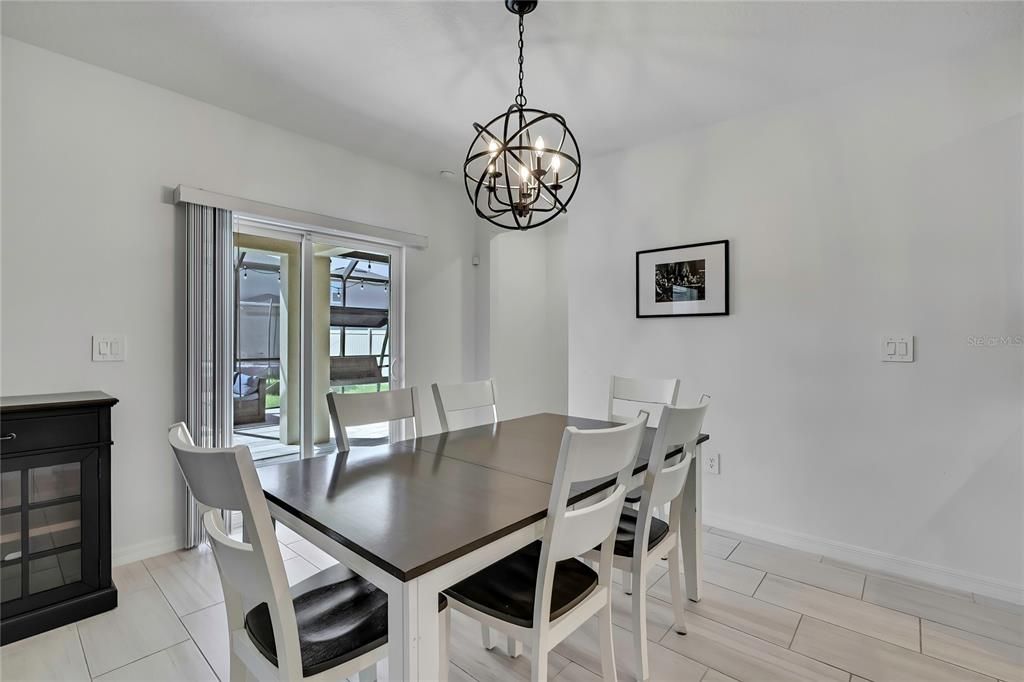 En Venta: $479,900 (6 camas, 3 baños, 3092 Pies cuadrados)