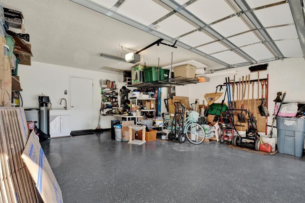 Activo con contrato: $487,000 (4 camas, 2 baños, 1970 Pies cuadrados)