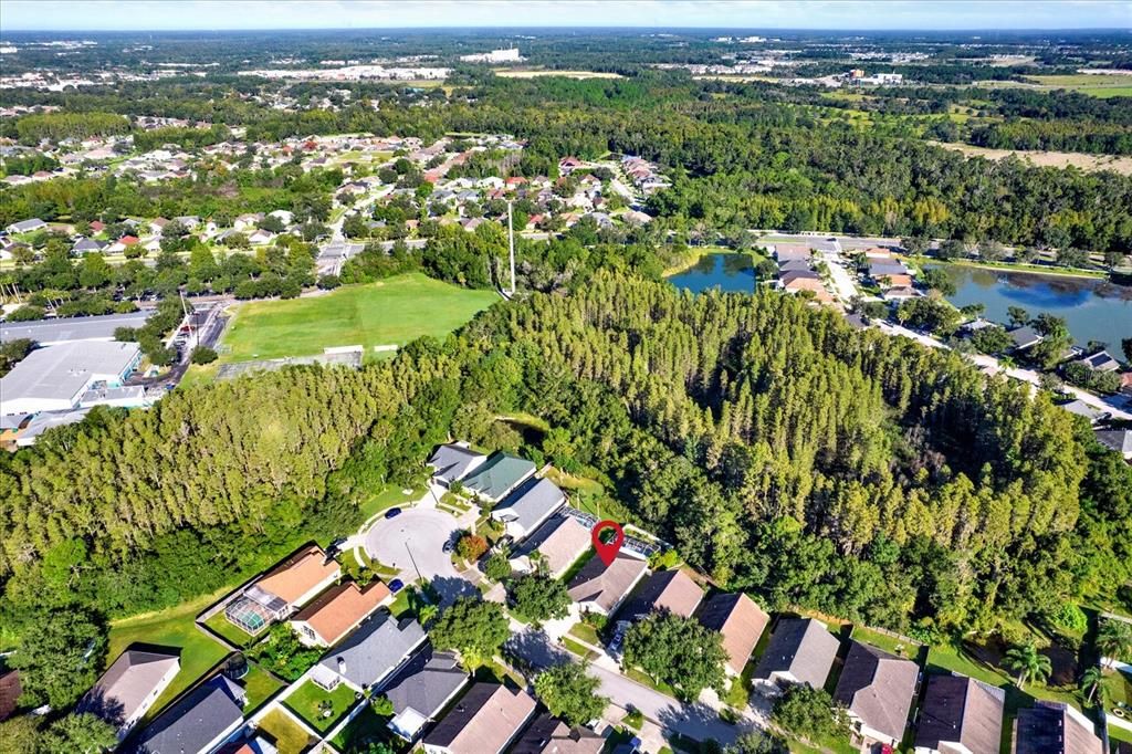 Activo con contrato: $487,000 (4 camas, 2 baños, 1970 Pies cuadrados)