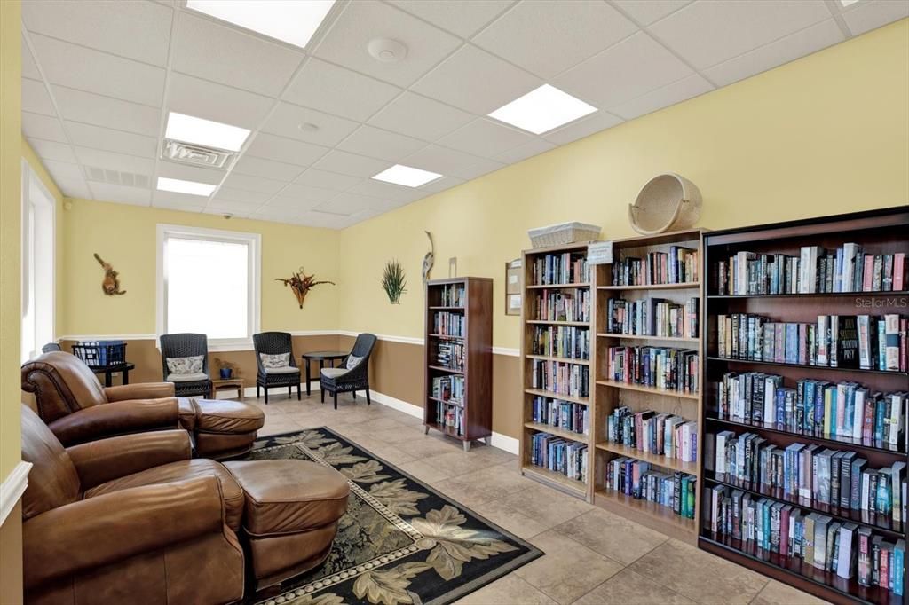 Activo con contrato: $487,000 (4 camas, 2 baños, 1970 Pies cuadrados)