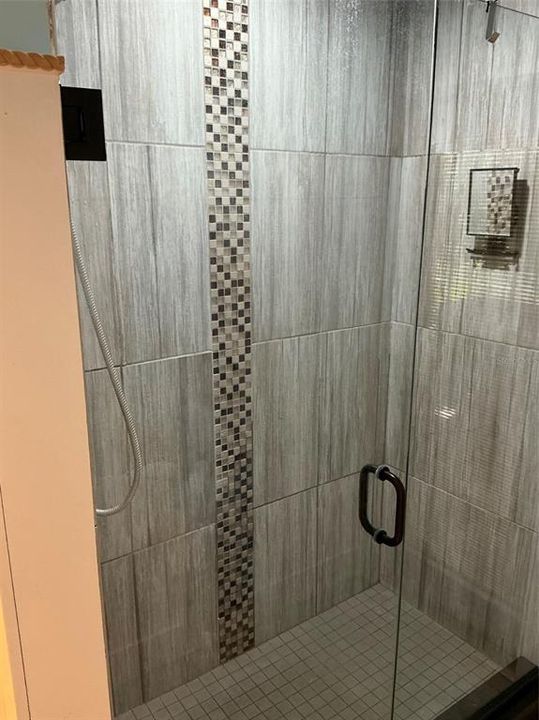 En Venta: $475,000 (4 camas, 2 baños, 1904 Pies cuadrados)