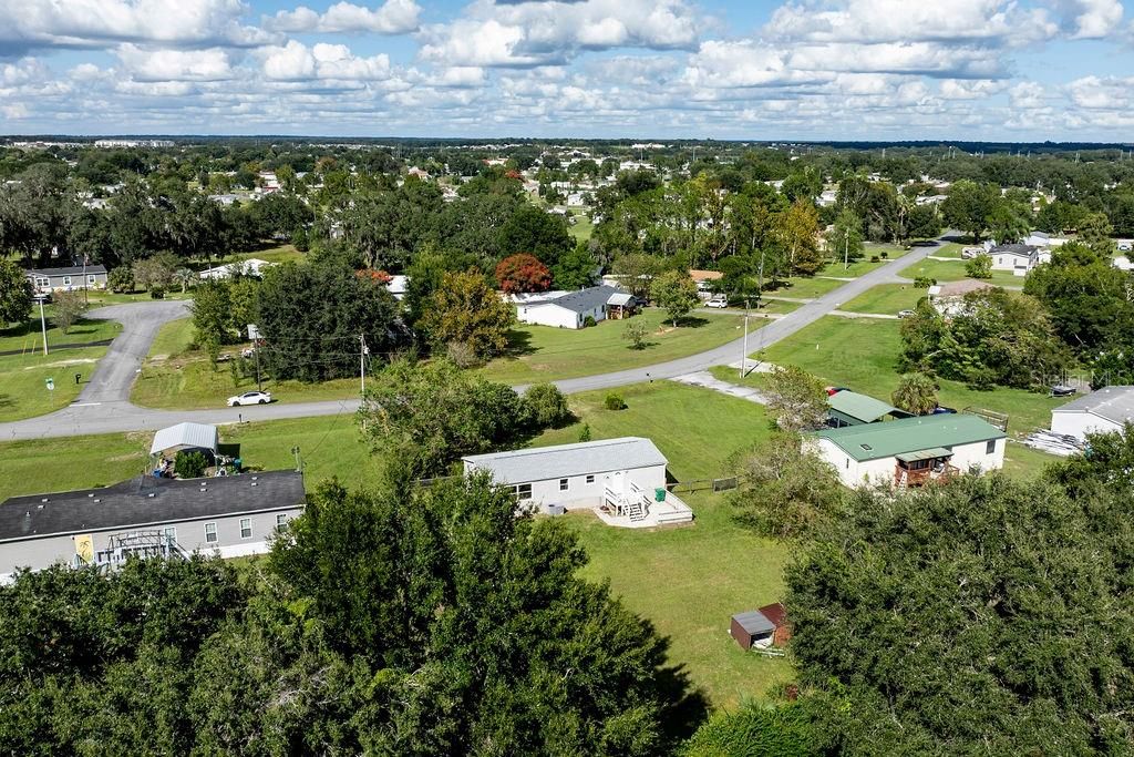 合同活跃: $225,000 (3 贝兹, 2 浴室, 1352 平方英尺)