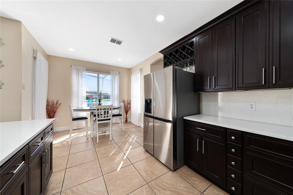 For Sale: $650,999 (4 beds, 2 baths, 3132 Square Feet)