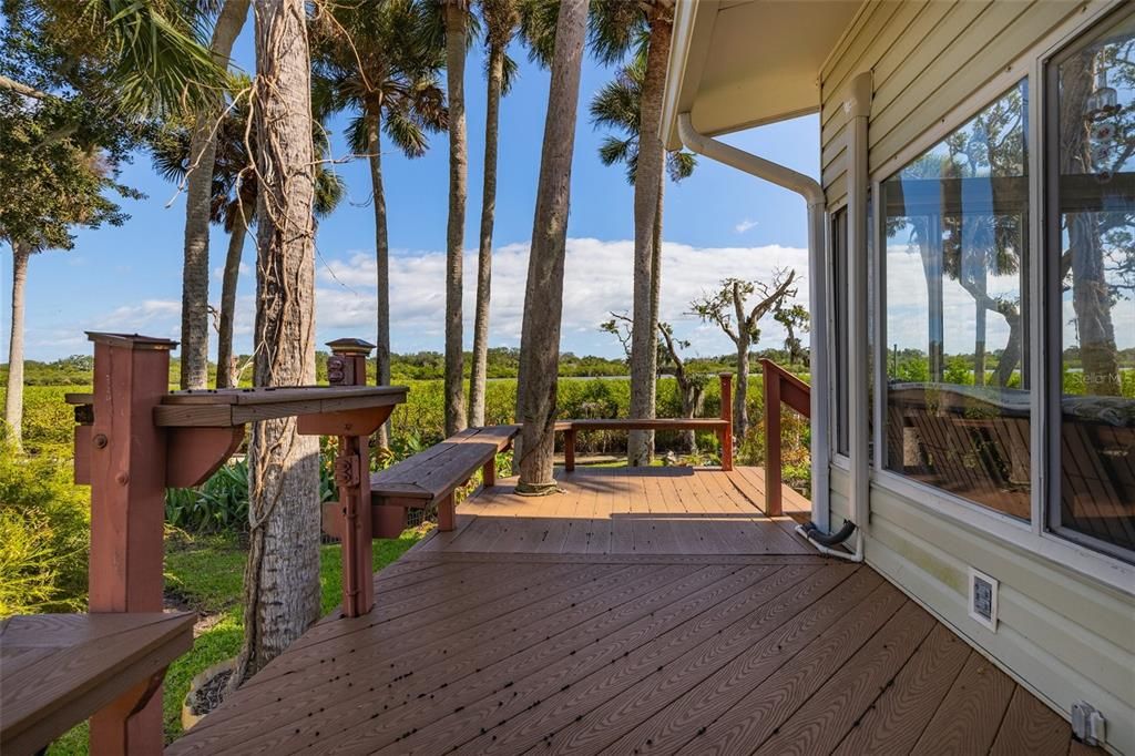 For Sale: $395,000 (2 beds, 2 baths, 1642 Square Feet)