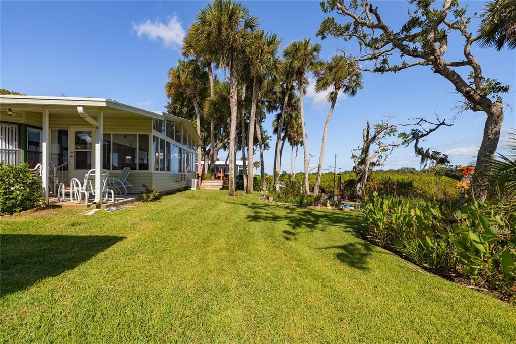 For Sale: $395,000 (2 beds, 2 baths, 1642 Square Feet)