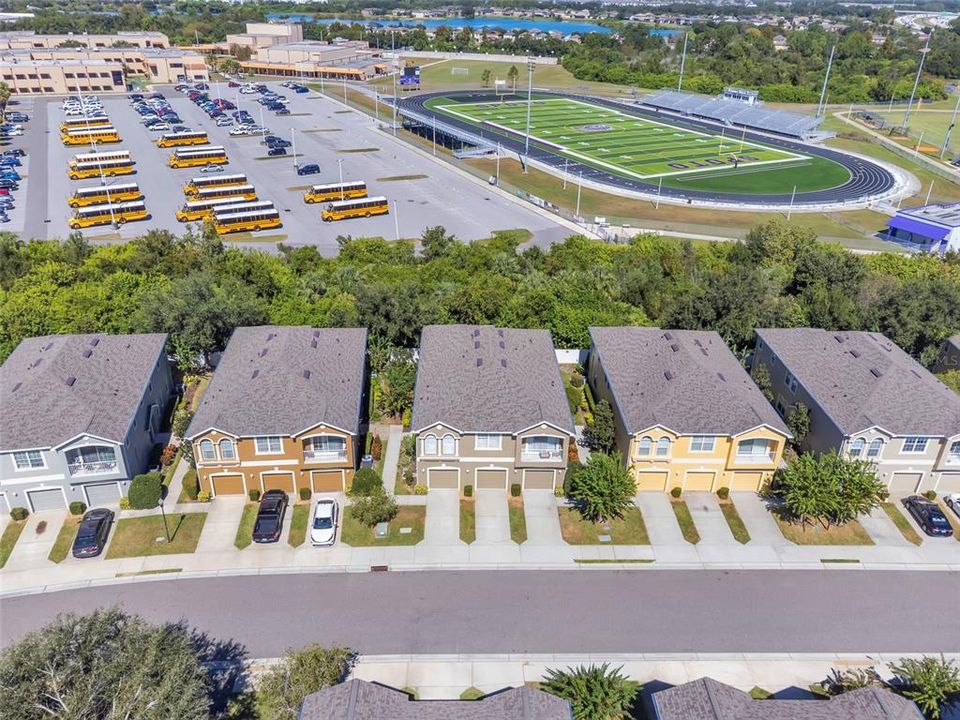 Activo con contrato: $225,000 (2 camas, 2 baños, 1260 Pies cuadrados)