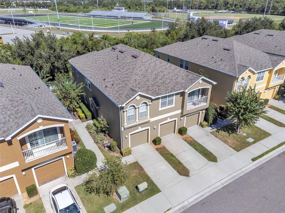 Activo con contrato: $225,000 (2 camas, 2 baños, 1260 Pies cuadrados)