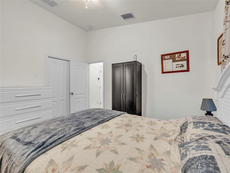 Activo con contrato: $225,000 (2 camas, 2 baños, 1260 Pies cuadrados)