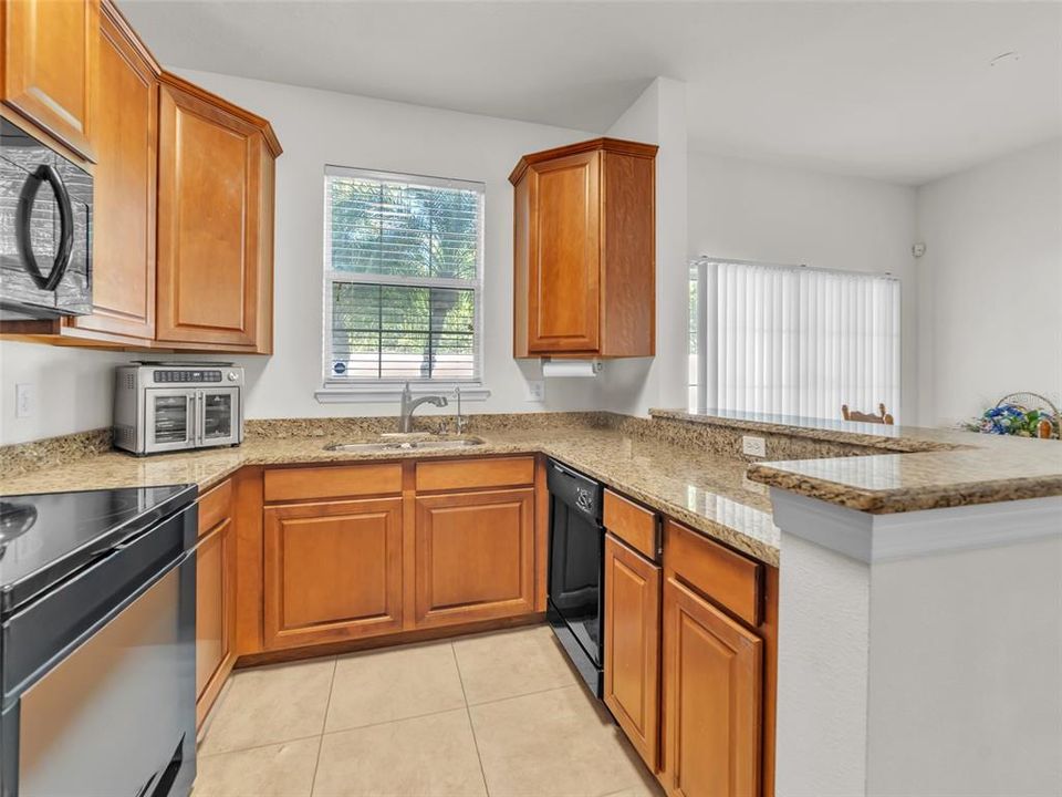 Activo con contrato: $225,000 (2 camas, 2 baños, 1260 Pies cuadrados)