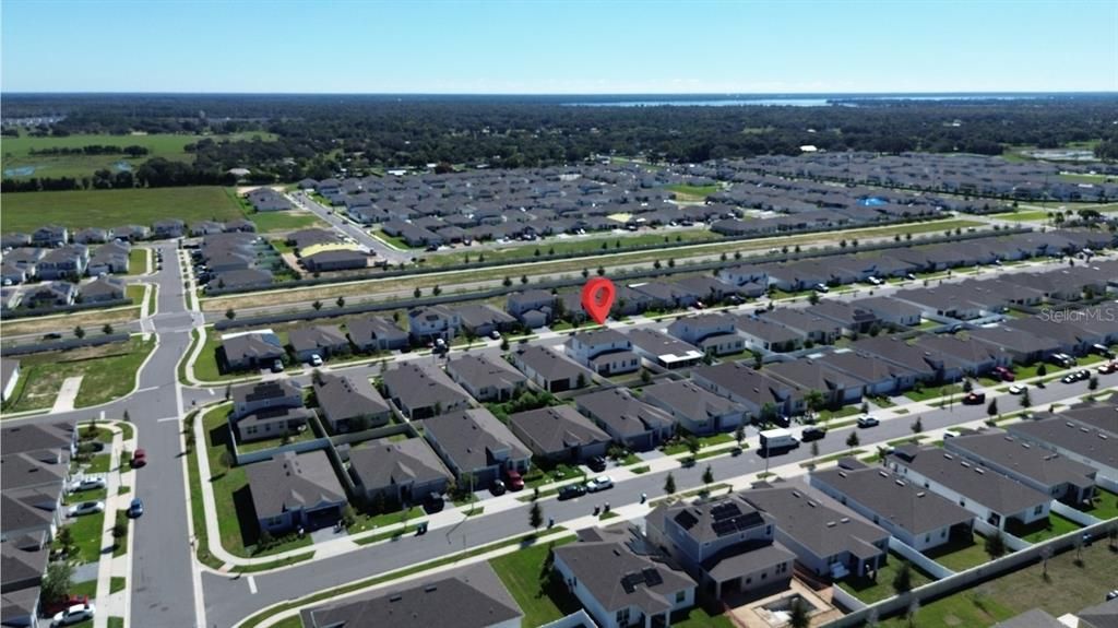 En Renta: $2,800 (4 camas, 3 baños, 2436 Pies cuadrados)