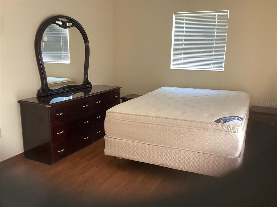 En Venta: $309,999 (3 camas, 2 baños, 1148 Pies cuadrados)