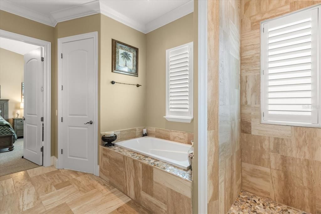 待售: $1,499,000 (4 贝兹, 3 浴室, 4359 平方英尺)