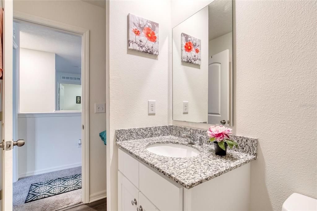 For Sale: $315,000 (4 beds, 3 baths, 1969 Square Feet)