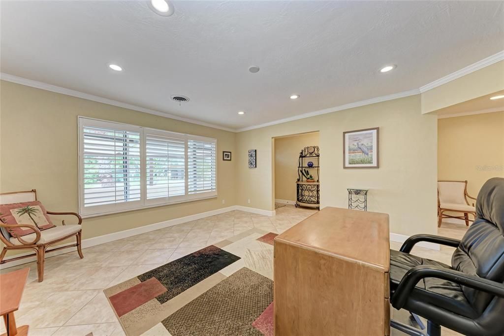 Active With Contract: $775,000 (3 beds, 3 baths, 2326 Square Feet)