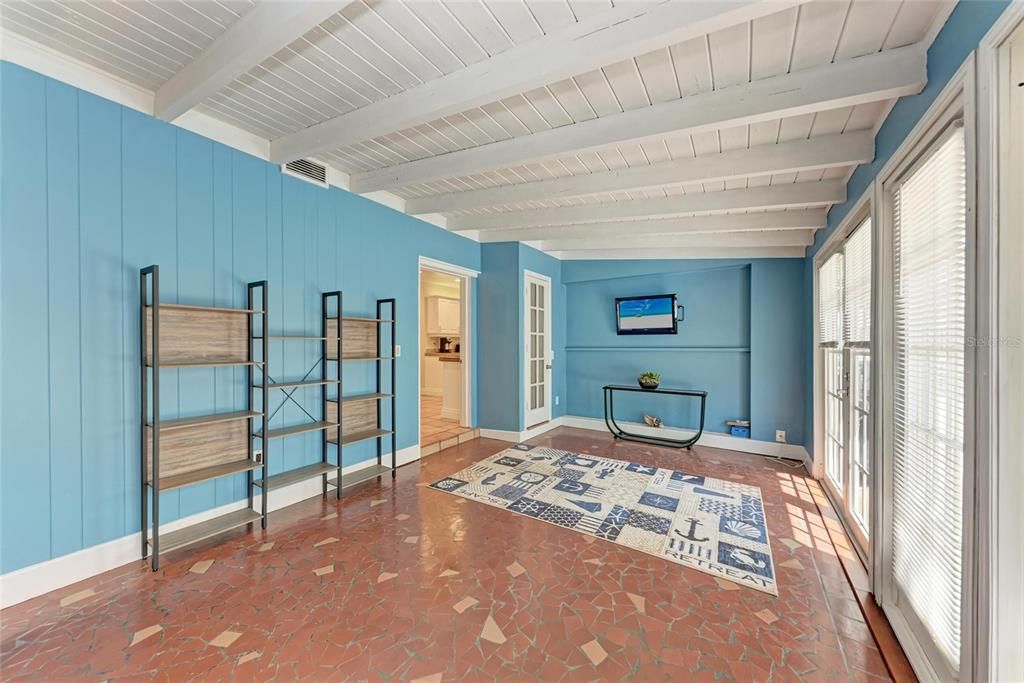 Active With Contract: $775,000 (3 beds, 3 baths, 2326 Square Feet)