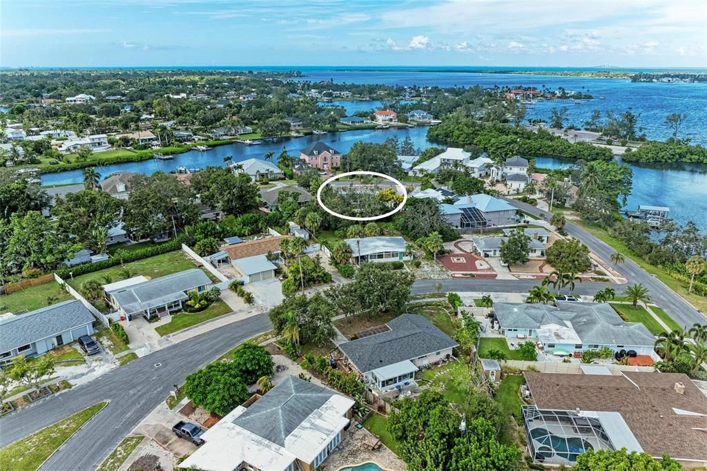 Active With Contract: $775,000 (3 beds, 3 baths, 2326 Square Feet)