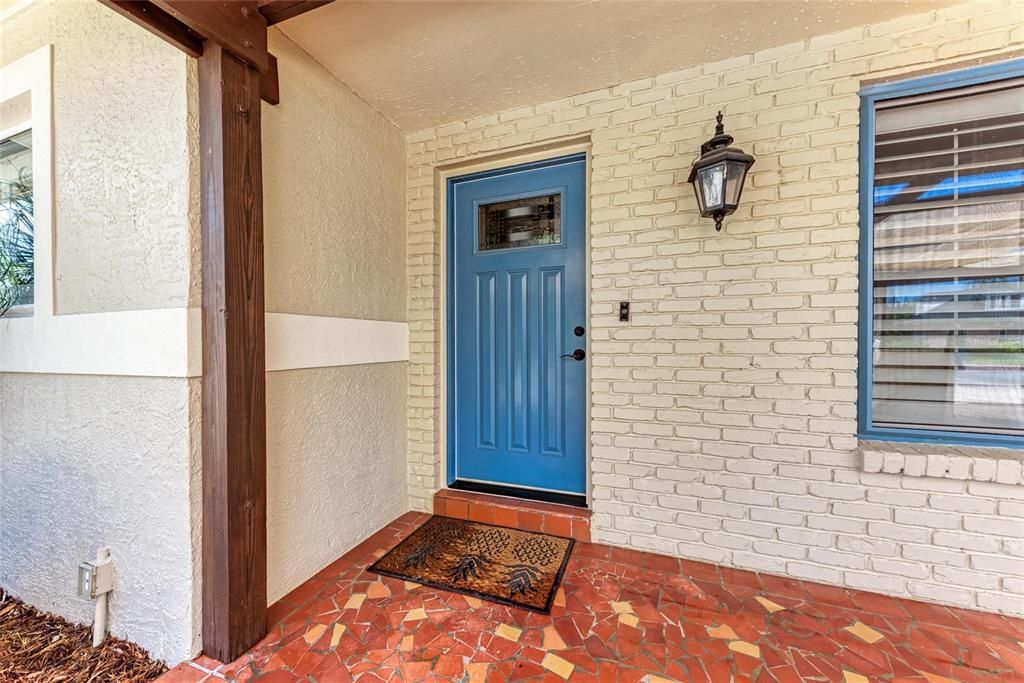 Active With Contract: $775,000 (3 beds, 3 baths, 2326 Square Feet)