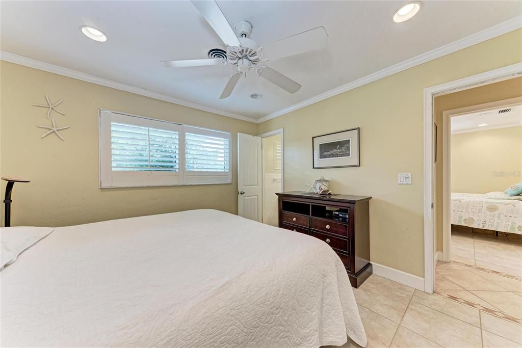 Active With Contract: $775,000 (3 beds, 3 baths, 2326 Square Feet)