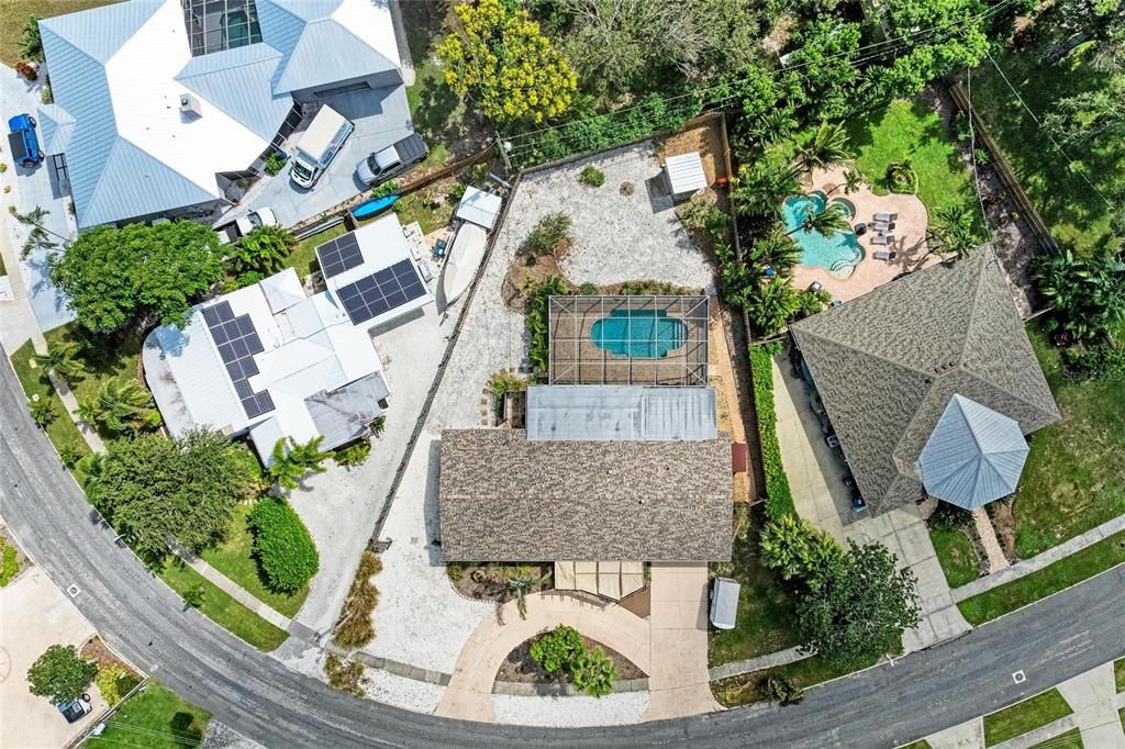 Active With Contract: $775,000 (3 beds, 3 baths, 2326 Square Feet)