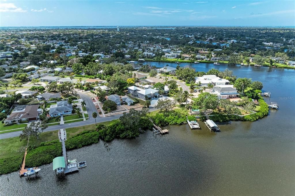 Active With Contract: $775,000 (3 beds, 3 baths, 2326 Square Feet)