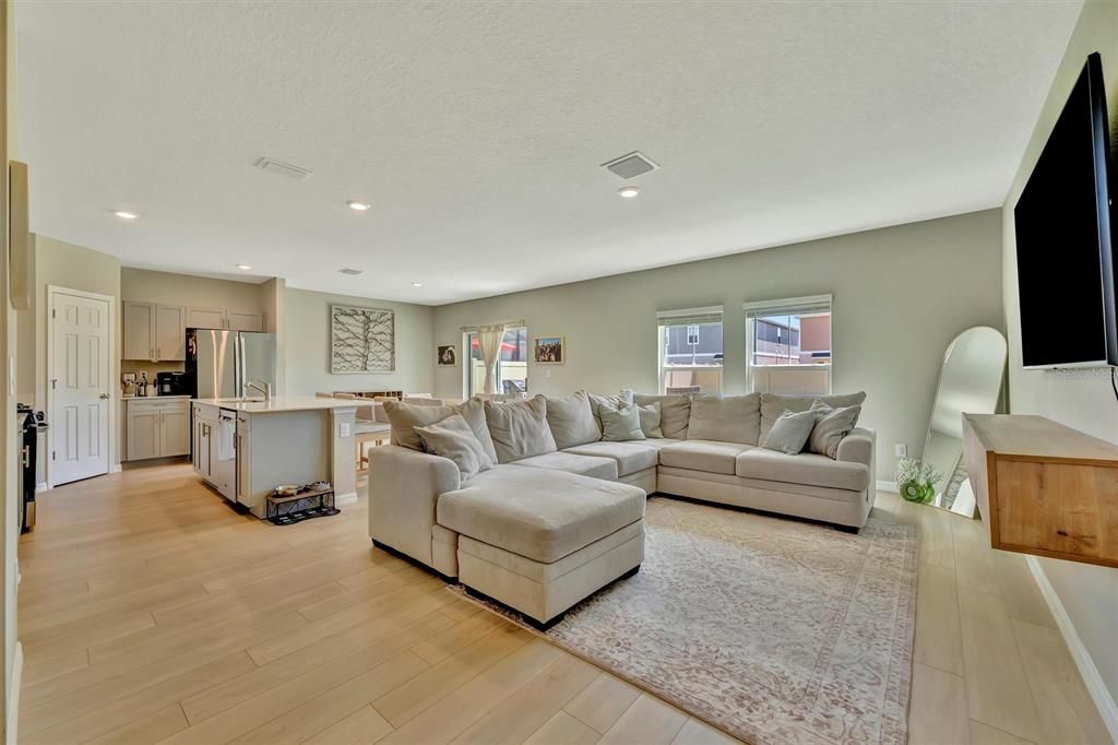 For Sale: $425,900 (4 beds, 2 baths, 2099 Square Feet)