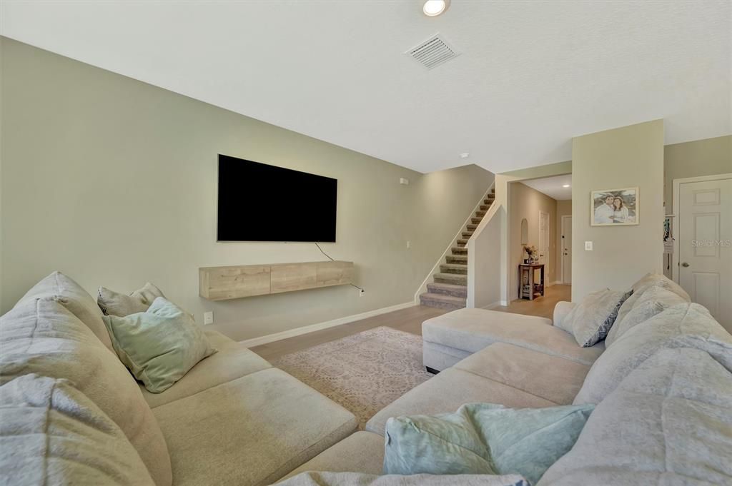 For Sale: $425,900 (4 beds, 2 baths, 2099 Square Feet)