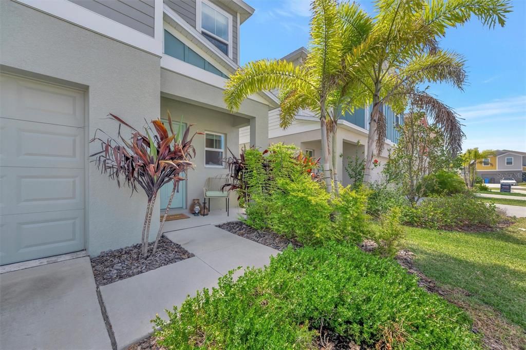 For Sale: $425,900 (4 beds, 2 baths, 2099 Square Feet)