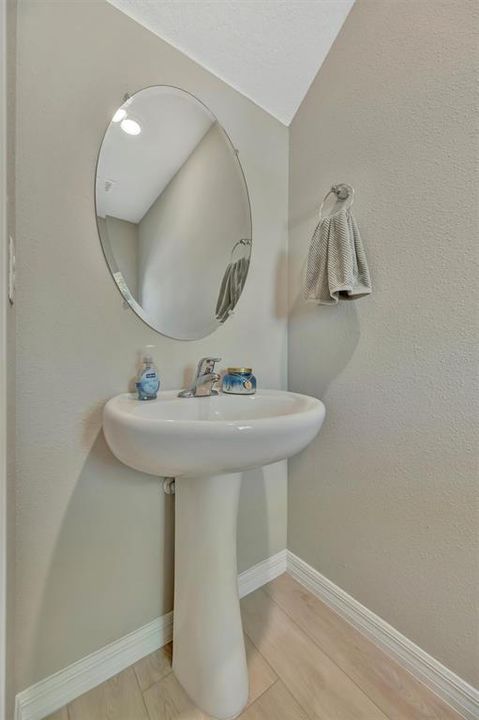 For Sale: $425,900 (4 beds, 2 baths, 2099 Square Feet)