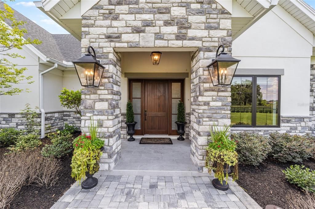 En Venta: $3,299,000 (3 camas, 3 baños, 3053 Pies cuadrados)