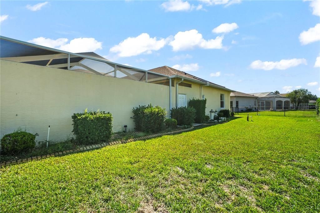 待售: $590,000 (5 贝兹, 3 浴室, 3563 平方英尺)