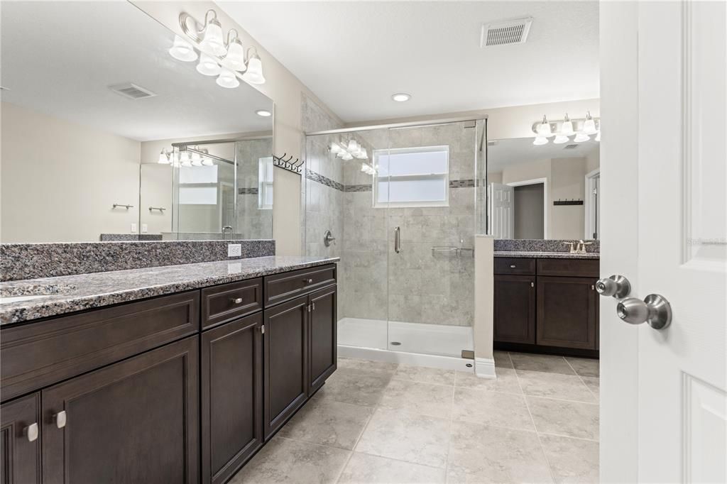 For Sale: $614,990 (5 beds, 3 baths, 2606 Square Feet)