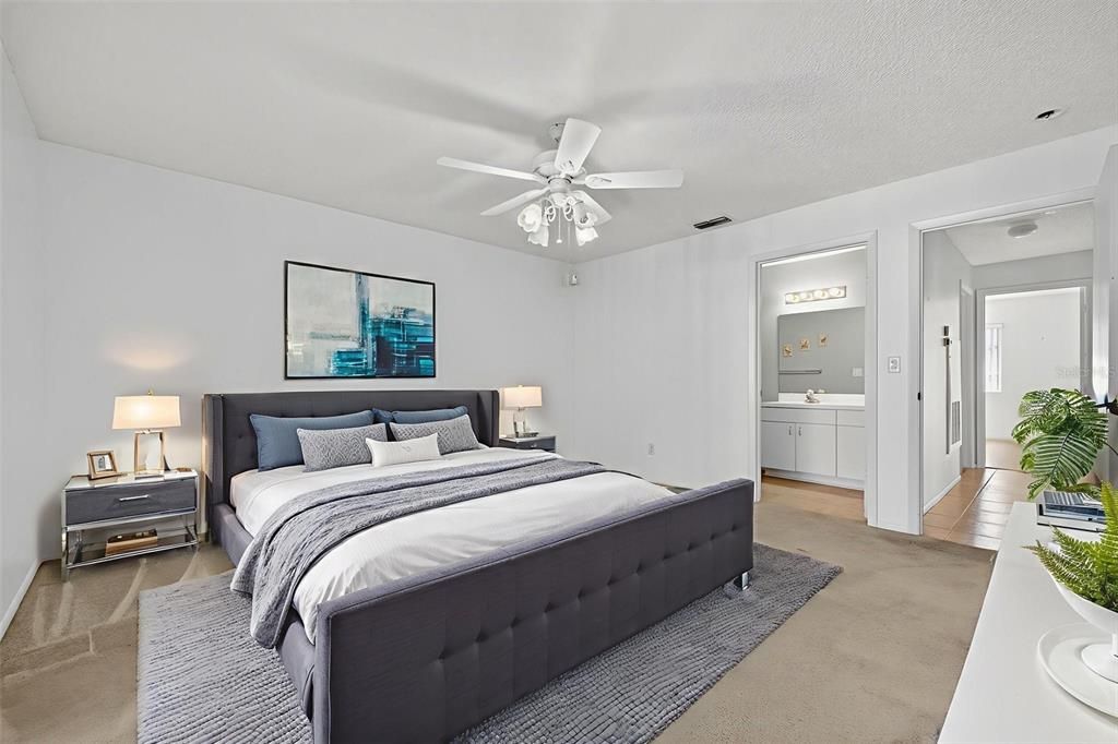 待售: $155,000 (2 贝兹, 2 浴室, 1350 平方英尺)