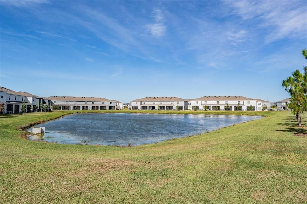 For Rent: $2,100 (3 beds, 2 baths, 1758 Square Feet)