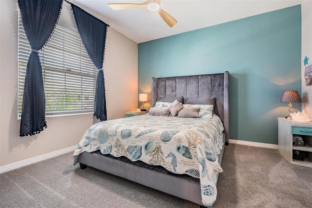 For Rent: $2,100 (3 beds, 2 baths, 1758 Square Feet)